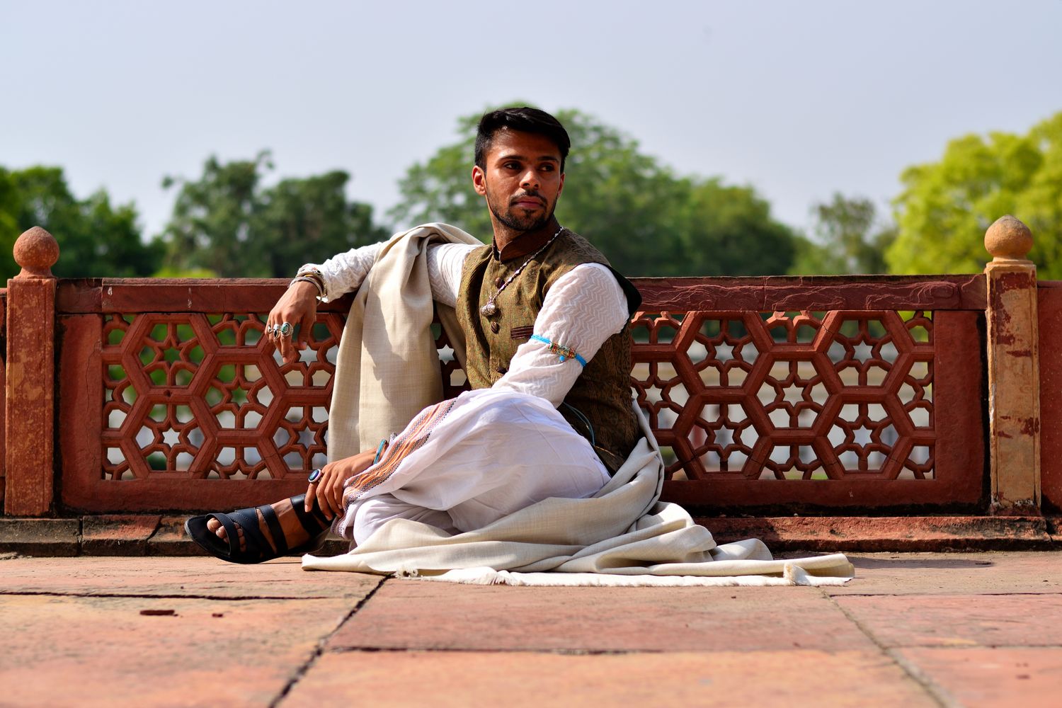 Dhoti-Kurta: The Timeless Ethnic Wear for Men in India